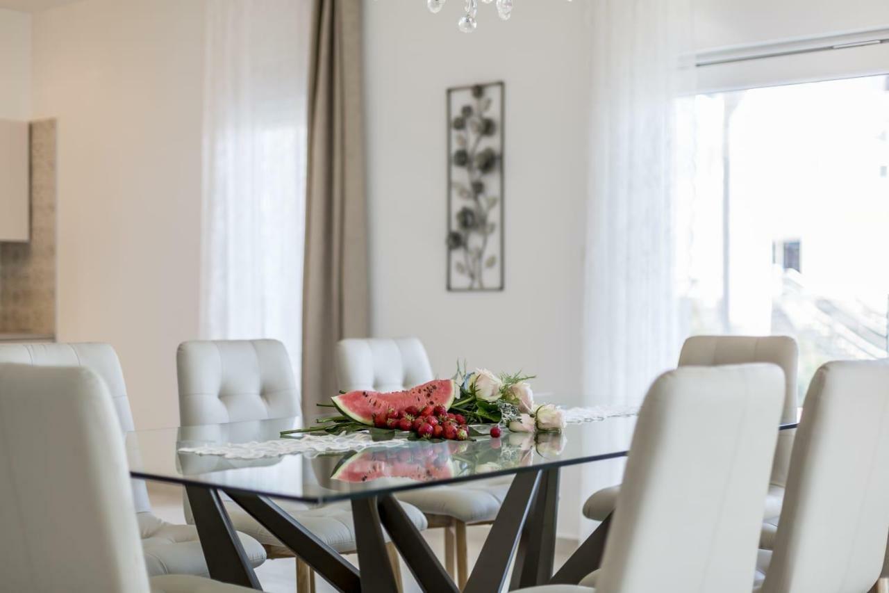 Villa Marin Севид Екстериор снимка