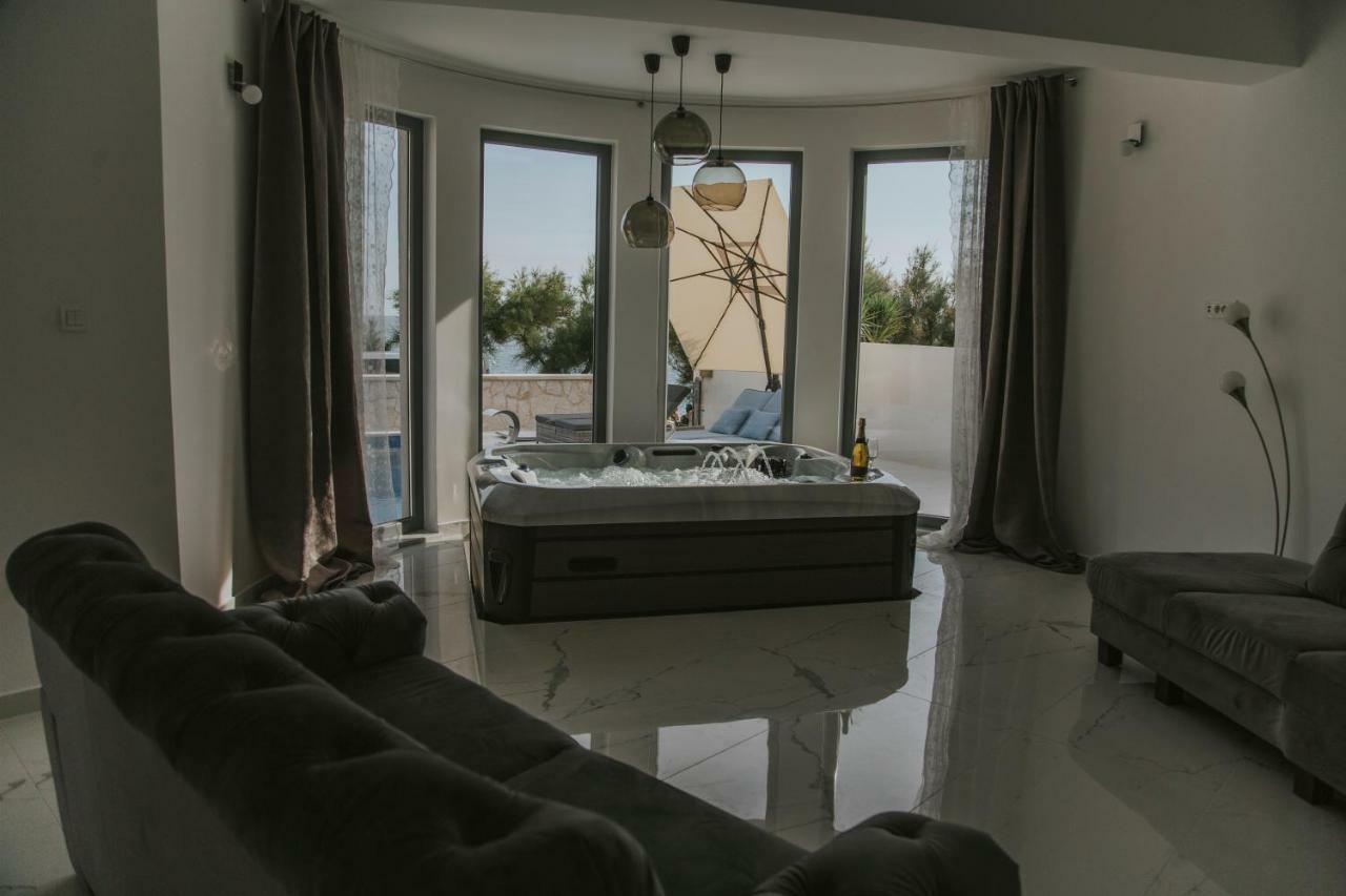 Villa Marin Севид Екстериор снимка