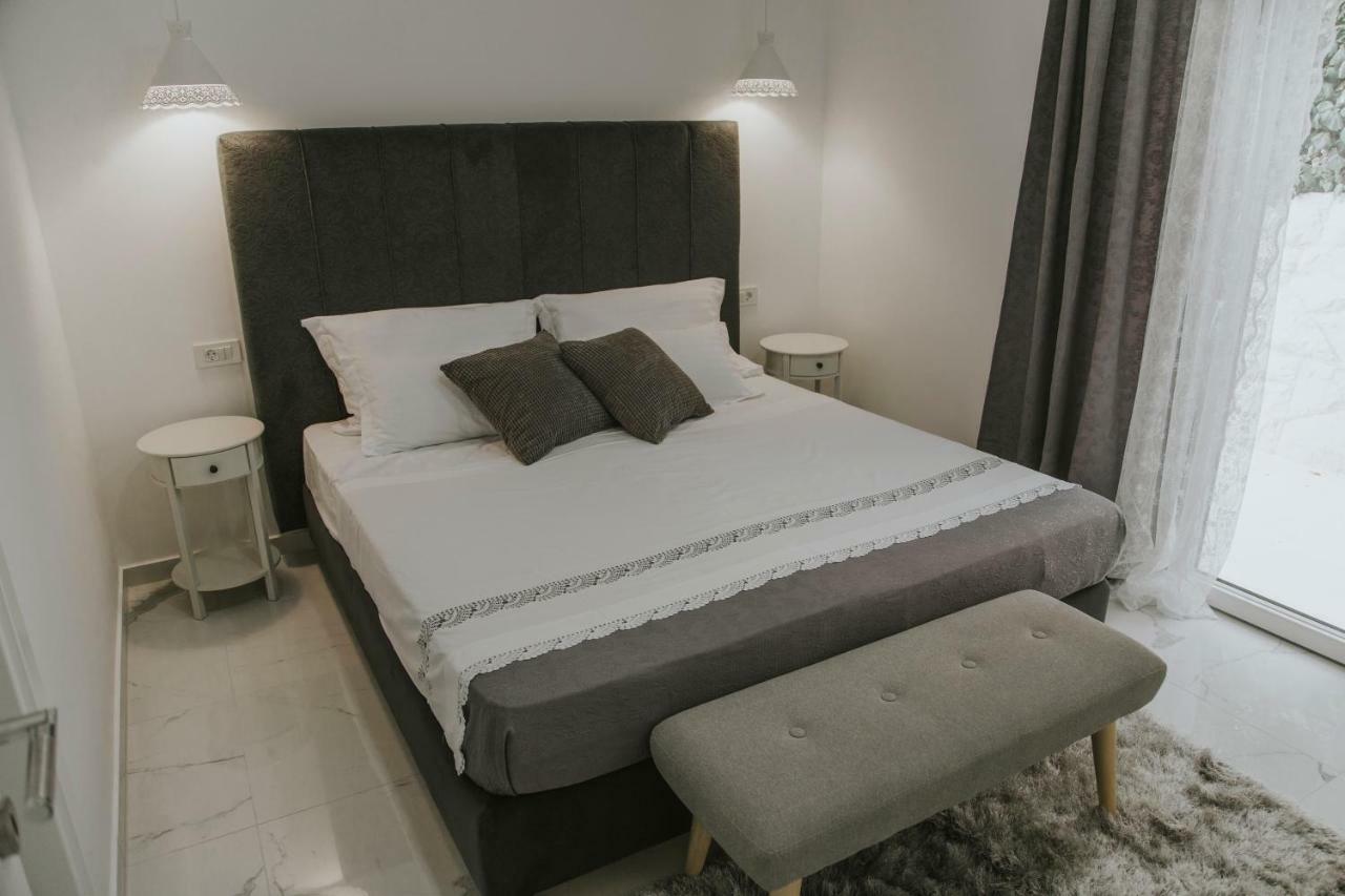 Villa Marin Севид Екстериор снимка